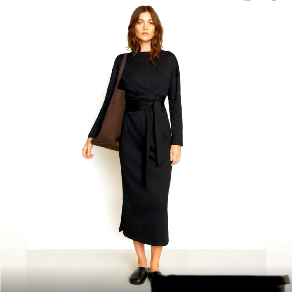 Modern Citizen Elegant Black Wrap Midi Dress
